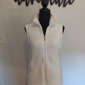 White Sierra Women's Soft White Vest